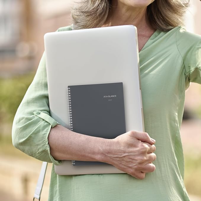 AT-A-GLANCE 2027 Planner, Weekly & Monthly - Image 4
