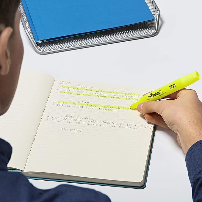 Sharpie Tank Style Highlighters, Chisel Tip, Fluorescent Yellow - Image 5