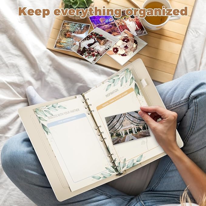 Comprehensive Wedding Planner Book and Organizer - Image 2