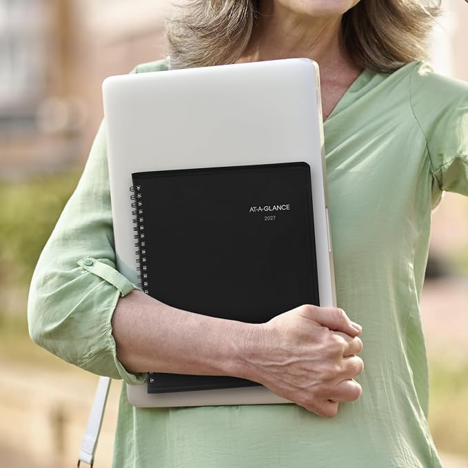 AT-A-GLANCE 2027 Planner, QuickNotes - Image 3