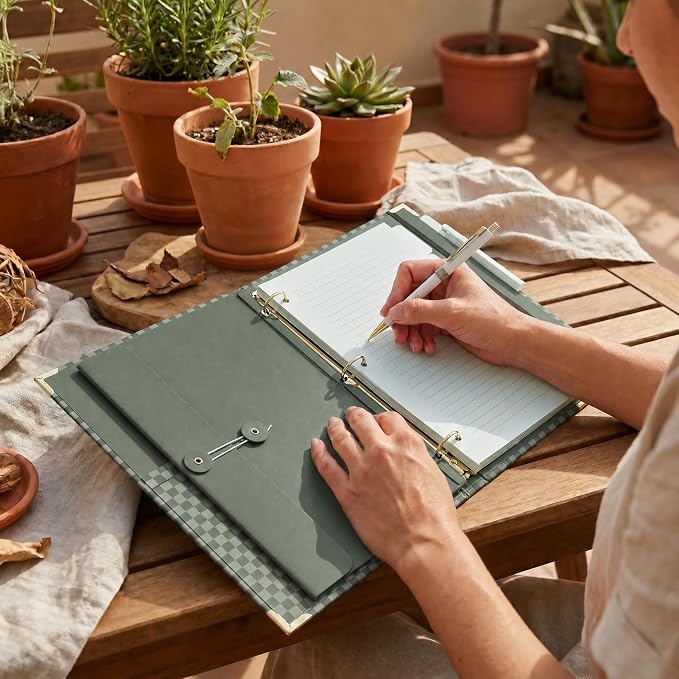 Aesthetic Clipboard Binder - Image 9