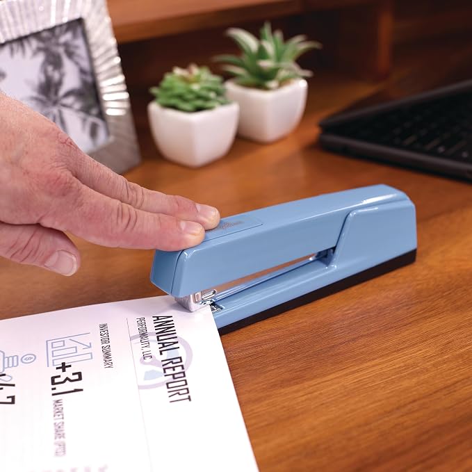 Swingline 747 Classic Stapler, 30 Sheet Capacity, Jam Free, Electric Blue - Image 2