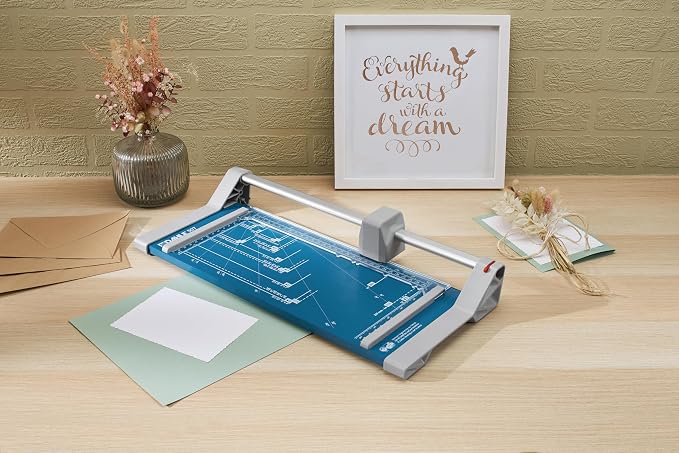 Dahle 507 Personal Rotary Trimmer, 7 Sheet Capacity, Self-Sharpening, Automatic - Image 9