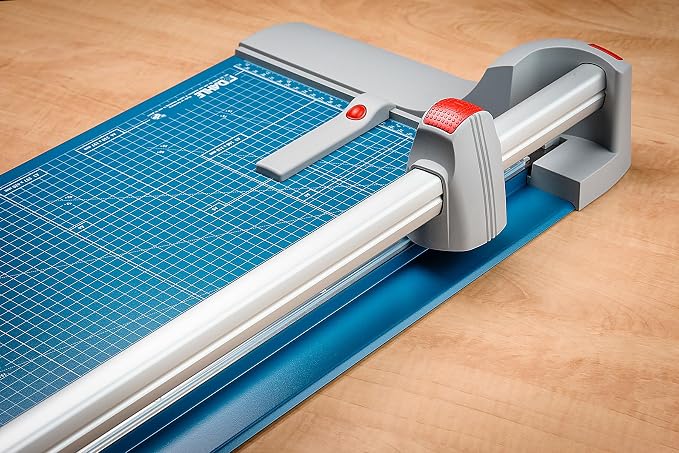 Dahle 444 Premium Rotary Trimmer, 25 Sheet Capacity, Self-Sharpening, Automatic - Image 4