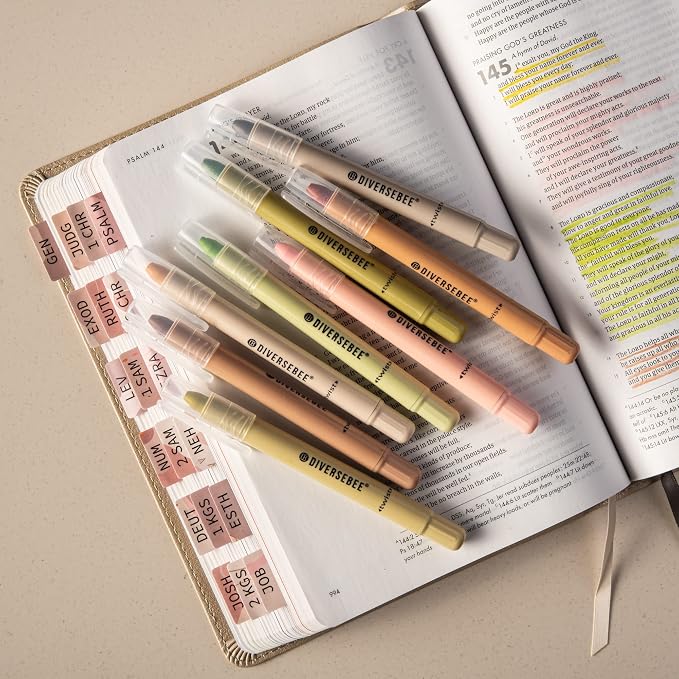 DIVERSEBEE Bible Highlighters and Pens No Bleed, 8 Pack Assorted Colors Gel - Image 3