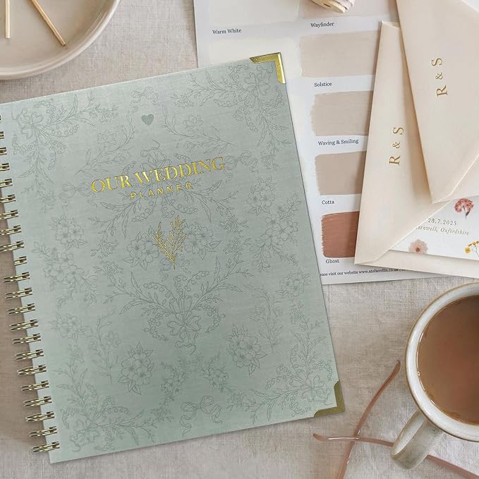 LADY&HOME Wedding Planner Book and Organizer - Image 5