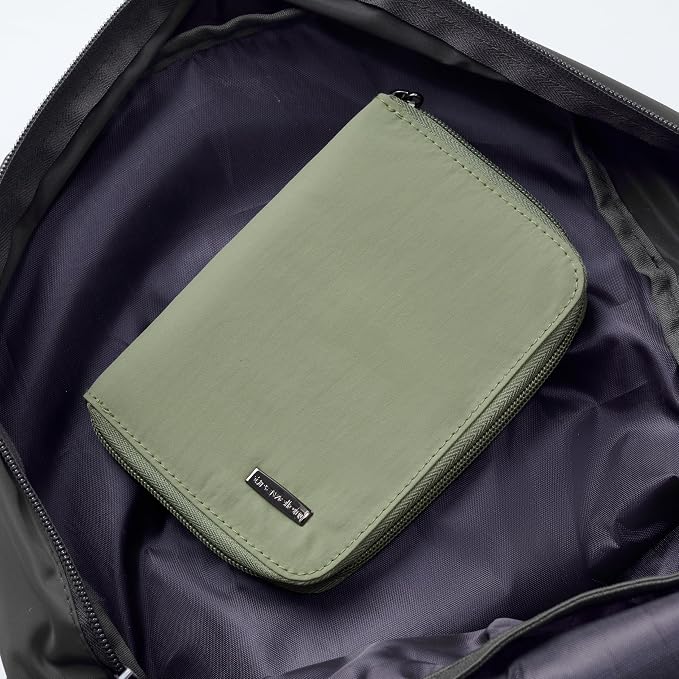 Travelon RFID Blocking Passport Zip Wallet - Image 7