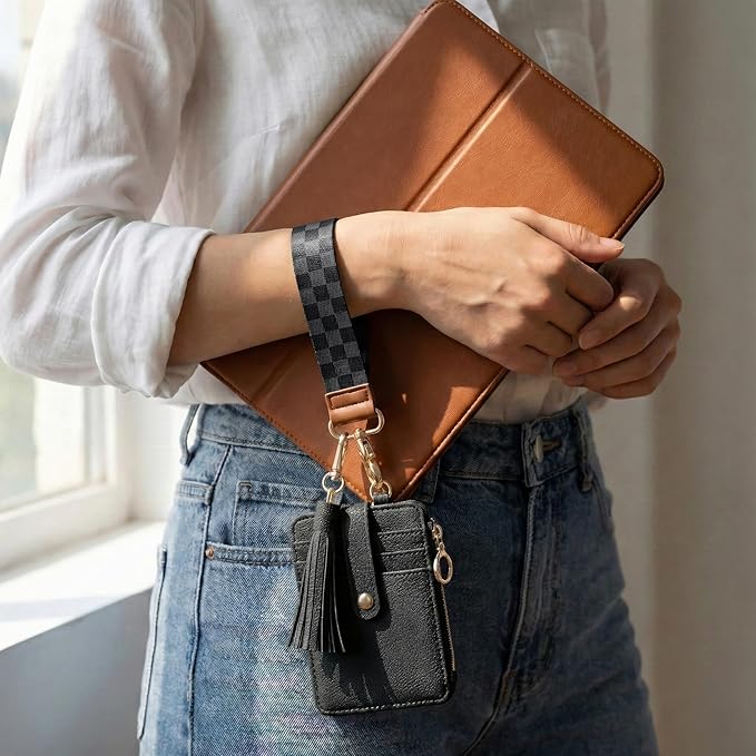 Stylish Wristlet Keychain Wallet - Image 2